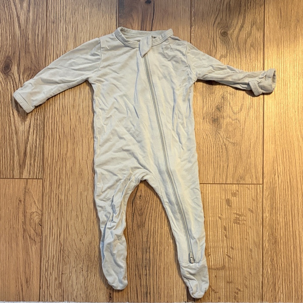 Kyte Bbay zippered footie - Grey
